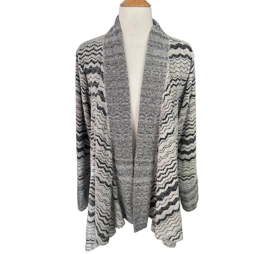 One World Cardigan L Gray Black Chevron Open Front Draped Long Sleeve Sweater